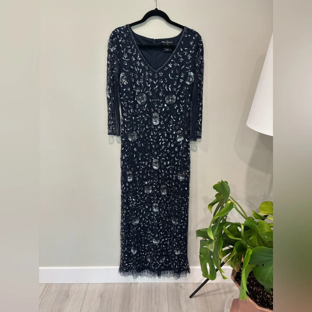 Pisarro Nights | Elegant Navy Blue Sequin Evening Gown | Size 14 - Picture 7 of 11